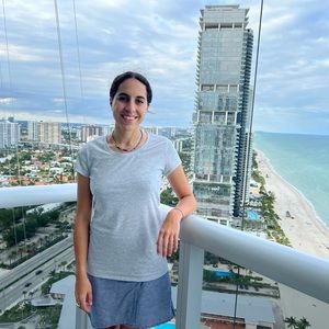 Meet your Posher, Mica